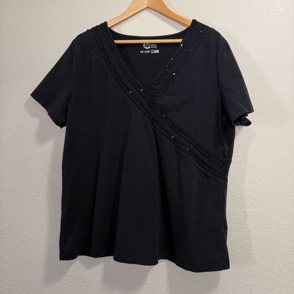 Classic Elements Black Embellished V-Neck Shirt - Size 16-18W
